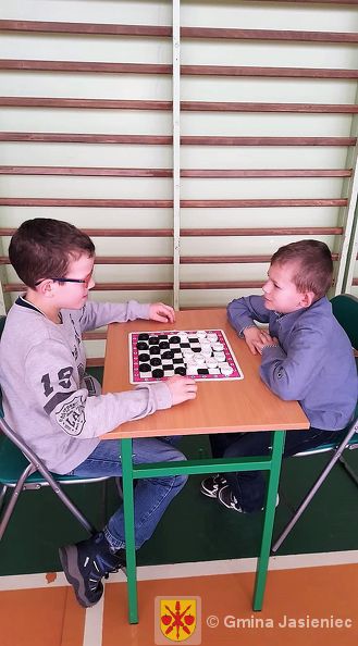 turniej_szachowy_2019_03_02 (10).jpg